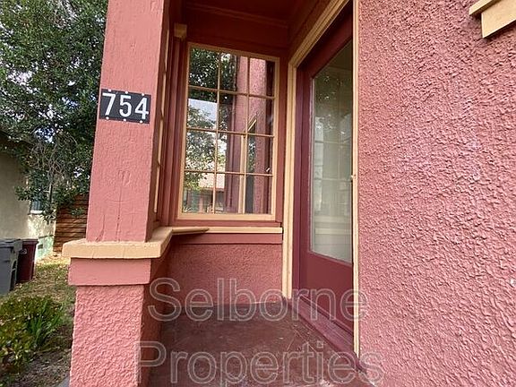 3rd image of 754 55th St