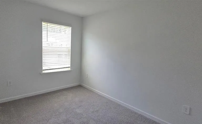 3577 SE 37th Ct — Photo 10