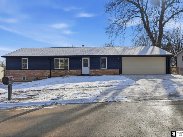 713 8th Ave, Plattsmouth, NE 68048