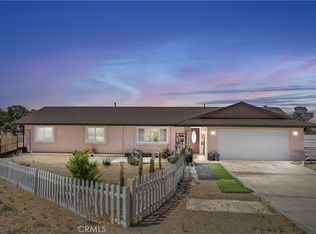 3976 Amador Rd, Phelan, CA 92371