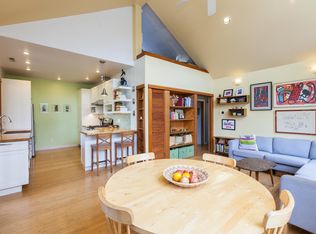 328 21st Ave E, Seattle, WA 98112