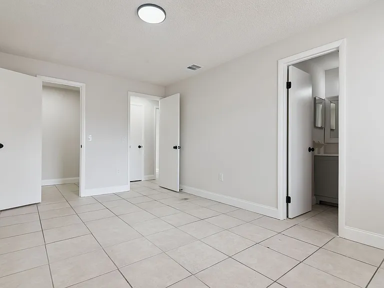 1514 Clearlake Rd #100 — Photo 9