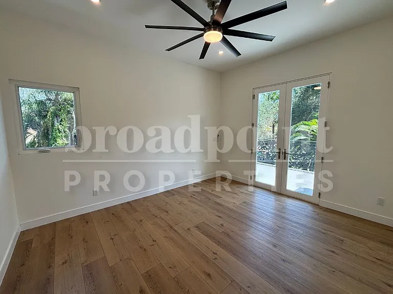 2908-10 Calle De Malibu — Photo 7
