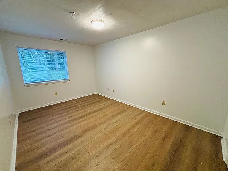 927AB - 410 Houston St. - DM — Photo 72