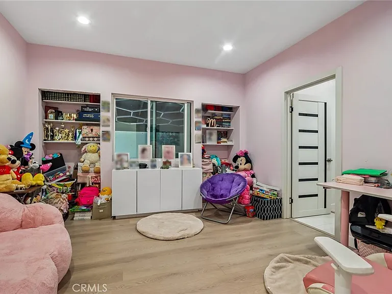 4432 Melbourne Ave — Photo 13