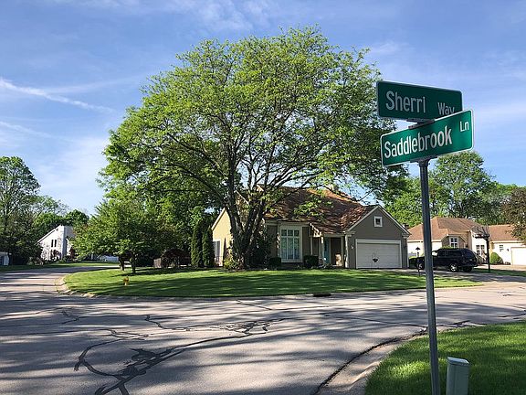 3rd image of 1623 Sherri Way