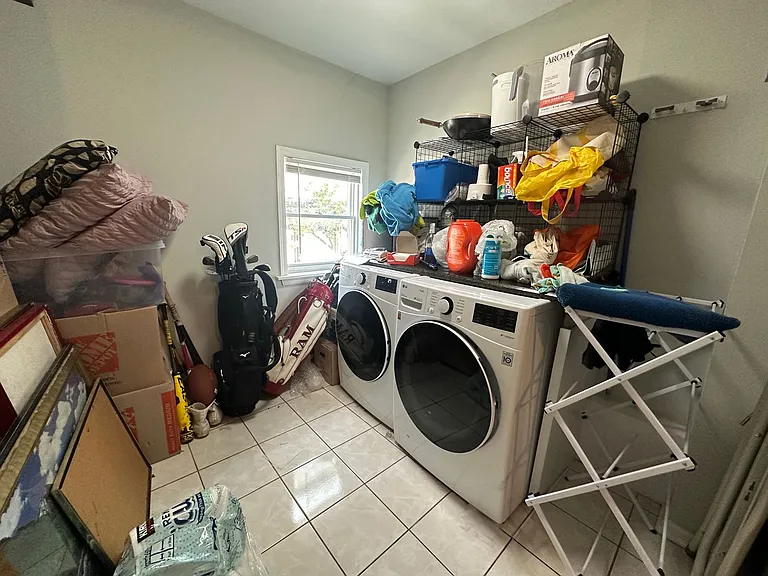1120 W Roscoe St — Photo 6