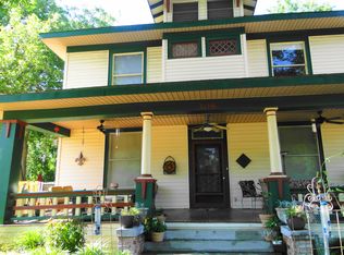 308 W Washington St, Paris, TX 75460