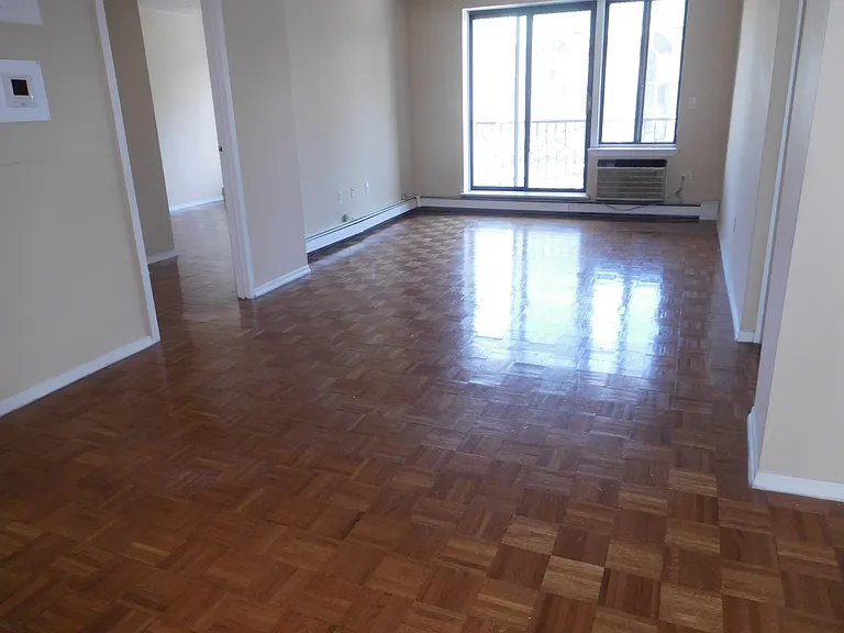 3208 Union St #6BA — Photo 2