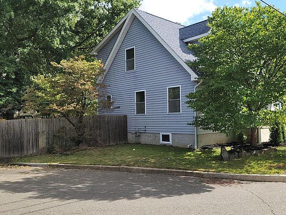 3rd image of 112 Alcazar Ave