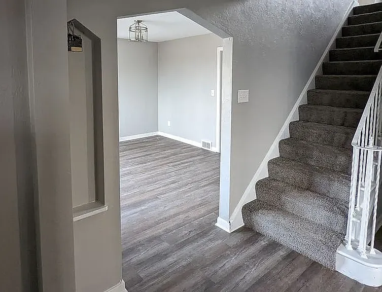 2912 Freeland St — Photo 1