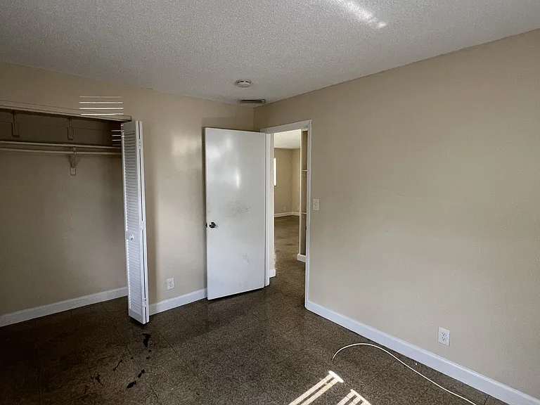 11611 SW 215th St #11611 — Photo 3