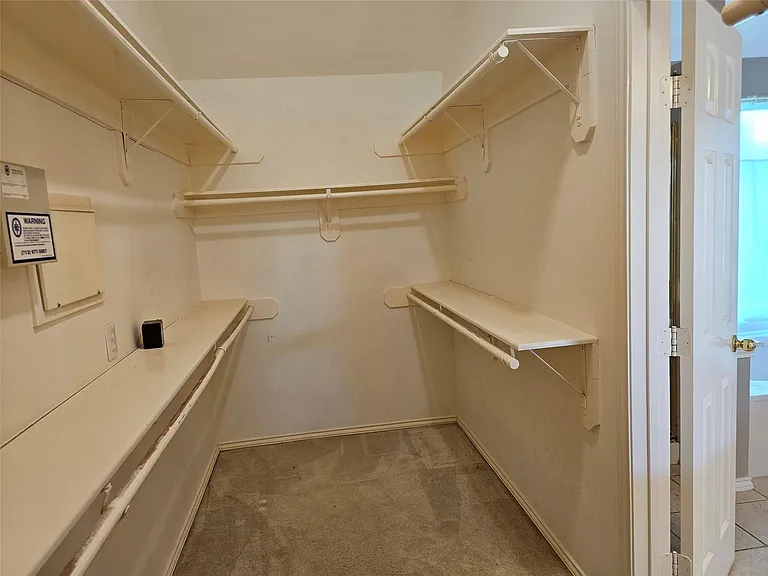 4434 Grove Park Dr — Photo 15