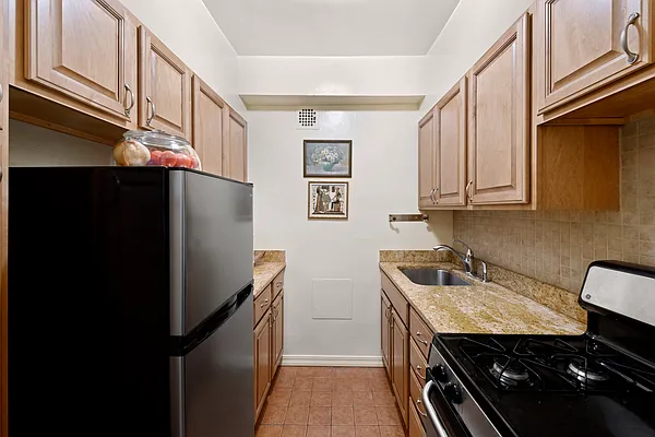 Sold by Compass | media 27