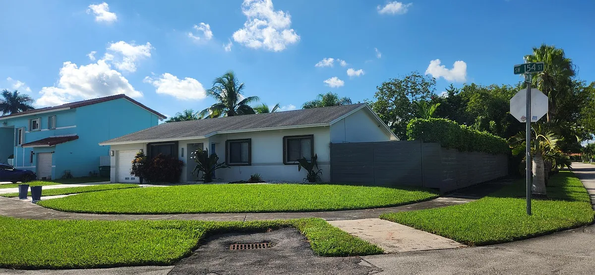 Building Photo - 9942 SW 154th St