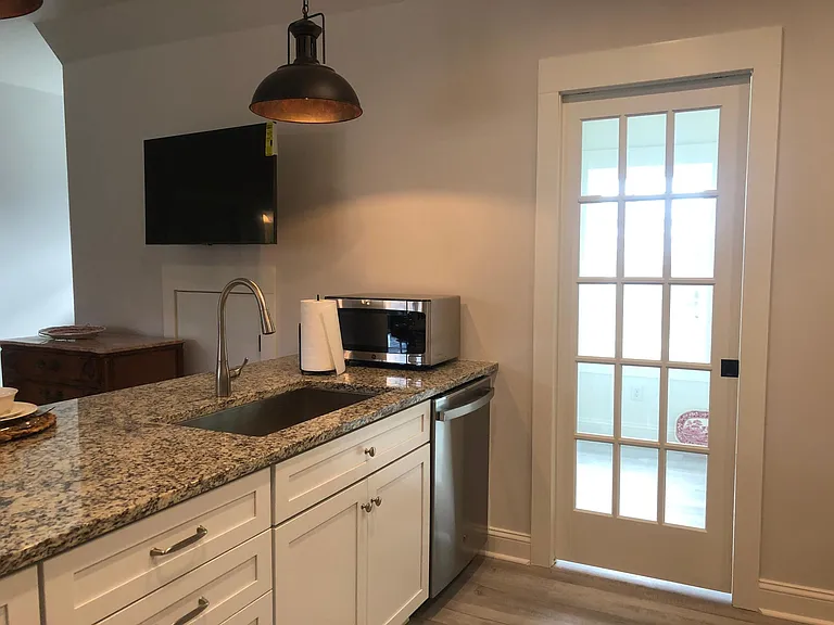 127 Country Club Dr — Photo 7