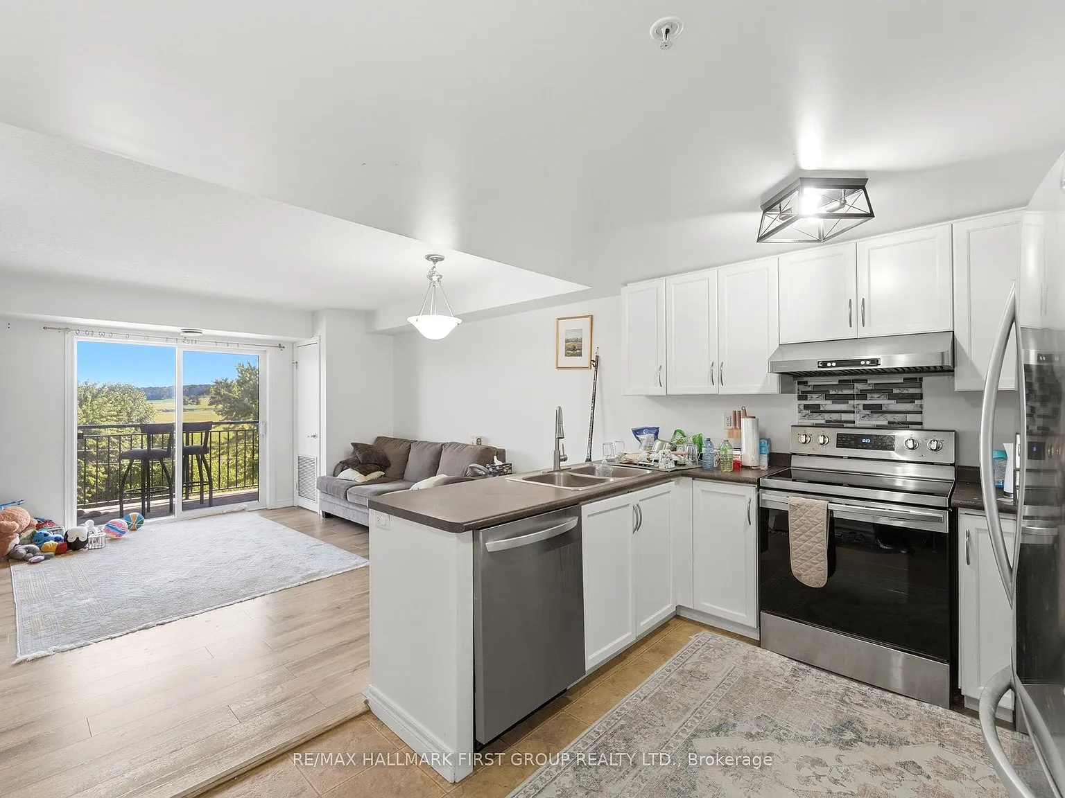 2 bed, $2,150 — Photo 4