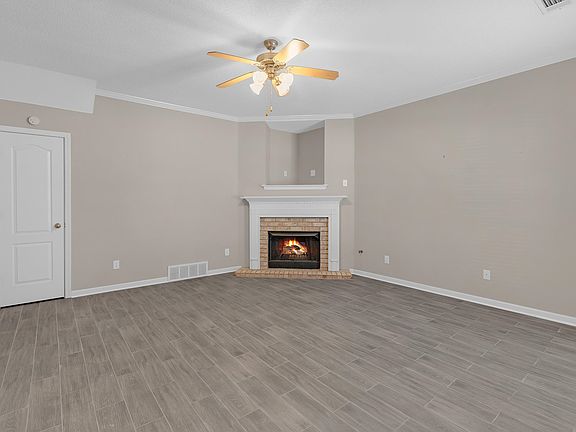 2nd image of 1229 N Sanga Rd
