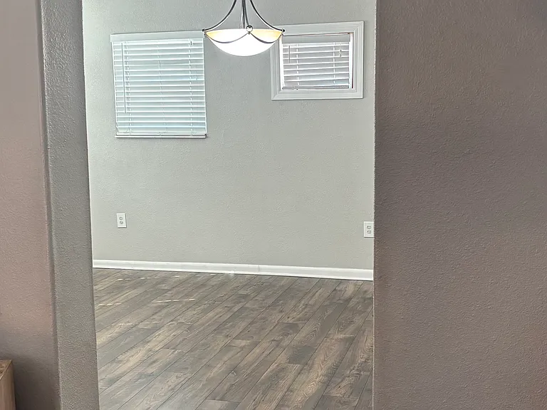 1150 Luke Ave — Photo 10