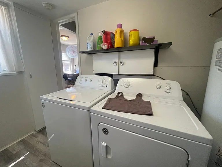 3080 S Fairfax St — Photo 22