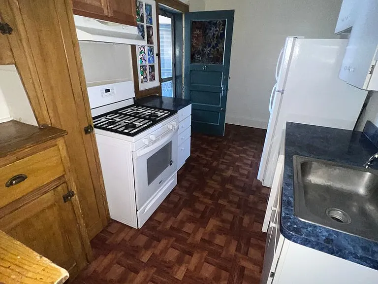 2626 N Moreland Blvd — Photo 16