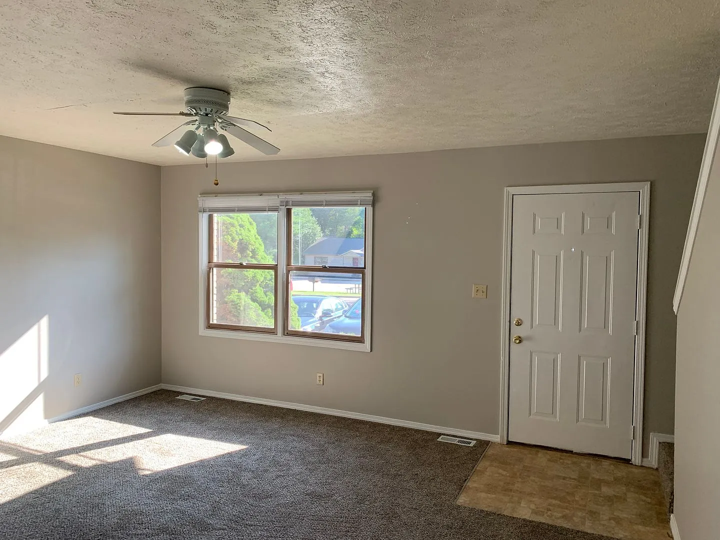 1383 West Allen Street — Photo 2