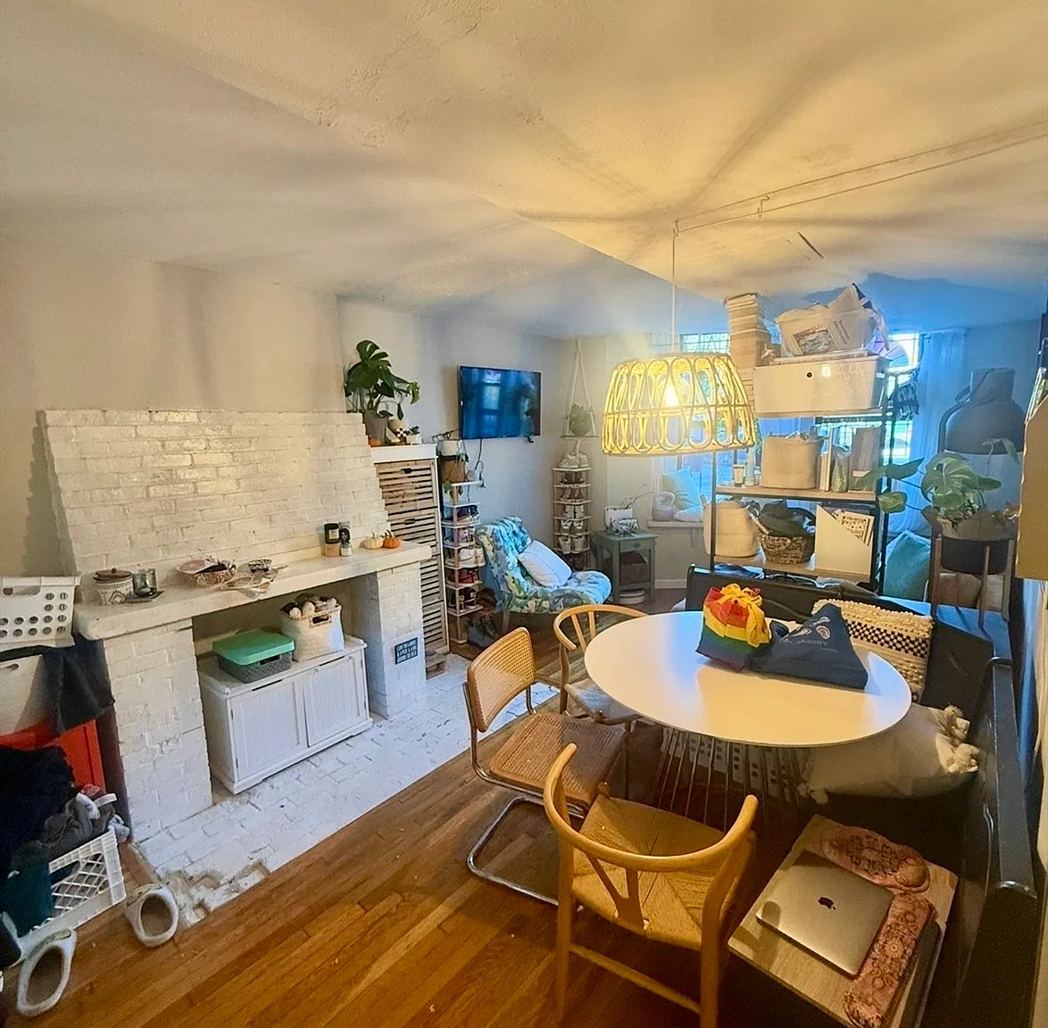 222 Beacon St — Photo 2