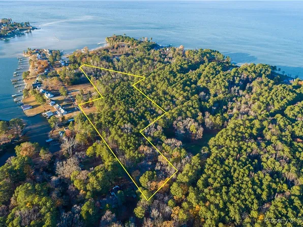 0 Honeysuckle Ln, Deltaville, VA 23043