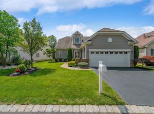 424 Melrose Way #424, Monroe Township, NJ 08831