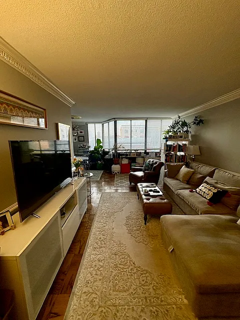 Photo 2 of 14 - 1718 P St NW #606 - Washington, DC Building Photo - 1718 P St NW #606