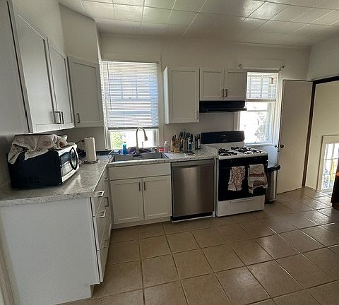 5th image of 105 Bool St #1-2