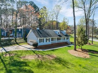 4655 Lake Shore Rd N, Denver, NC 28037