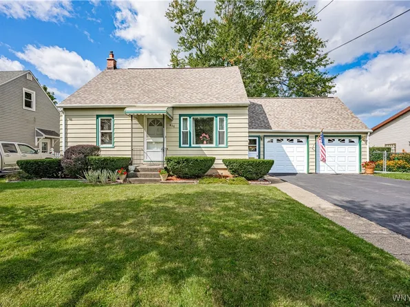 634 73rd St, Niagara Falls, NY 14304