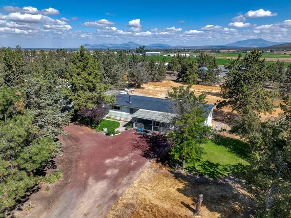 6249 SW Steffey Ln, Powell Butte, OR 97753
