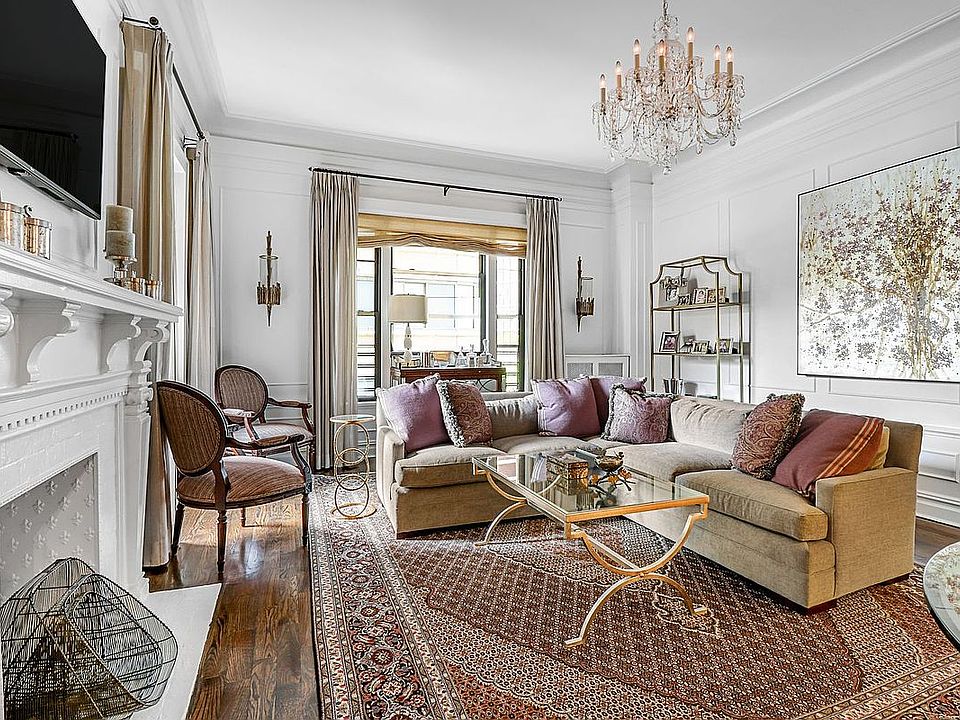 1st image of 140 W 69th St APT 31