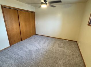 2806 Washington Rd, Kenosha, WI 53140