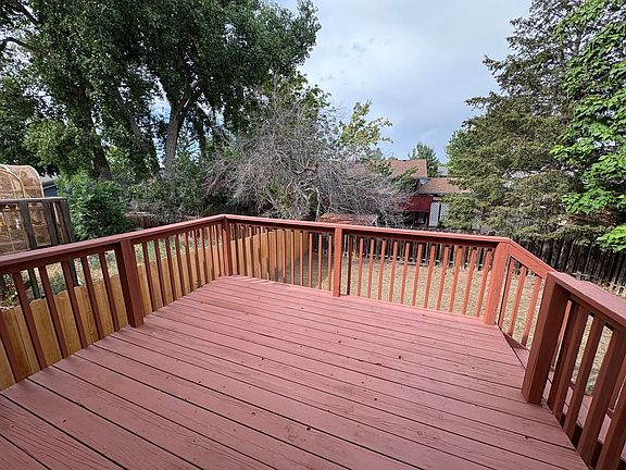 5th image of 630 46th Avenue Ct