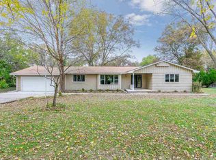 1044 E Springdale St, Derby, KS 67037