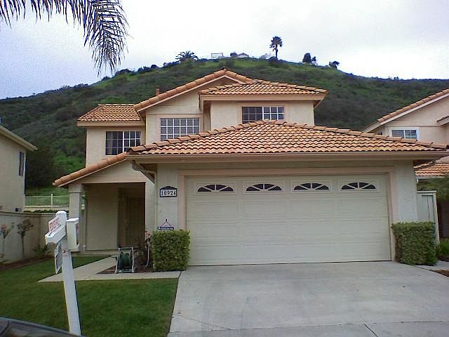 1st image of 10924 Avenida De Los Lobos
