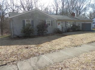 65 Luanne Rd, Stratford, CT 06614