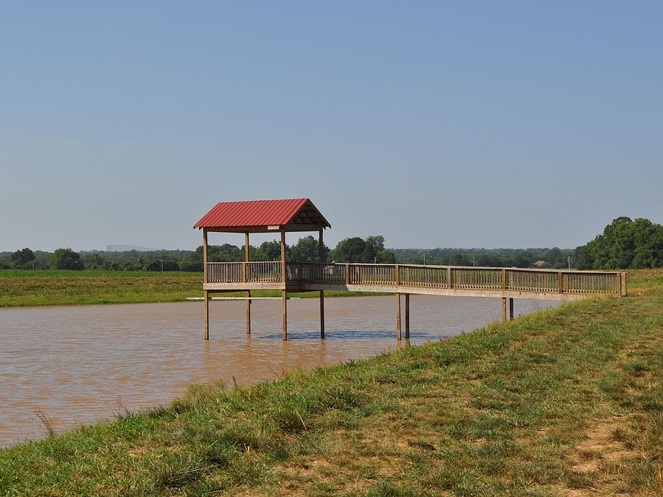 1st image of Tract 4 N Farm Road 175