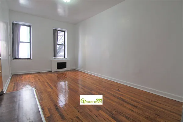 Rented by Green Home NY Realty LLC | media 5