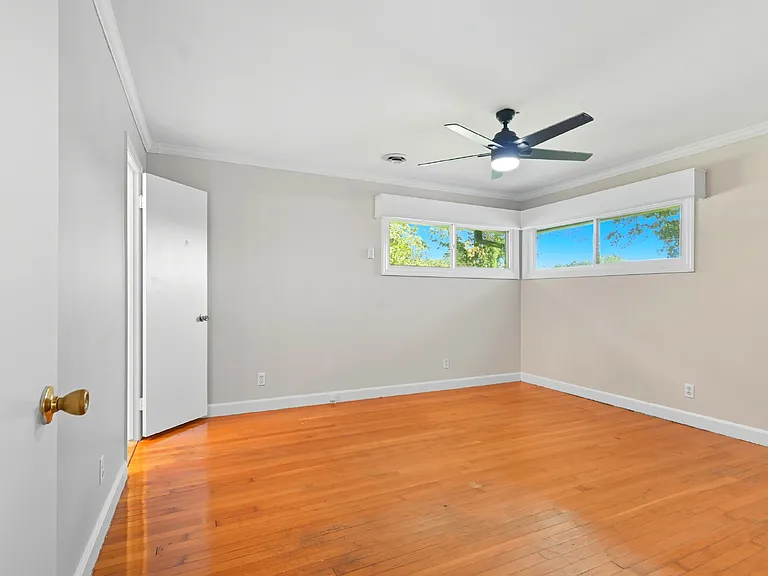 4850 Ellen Ave — Photo 22