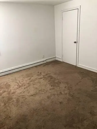 Evergreen Apartments — Photo 3