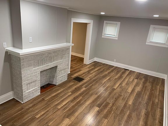 4th image of 583 Frebis Ave