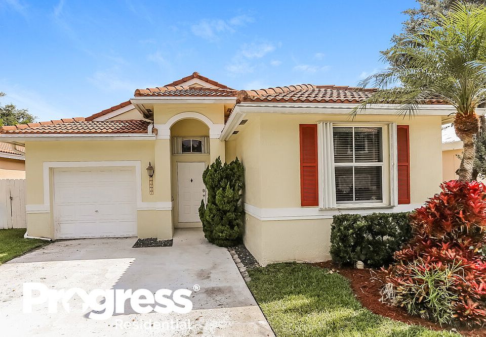 1st image of 15271 SW 51st St