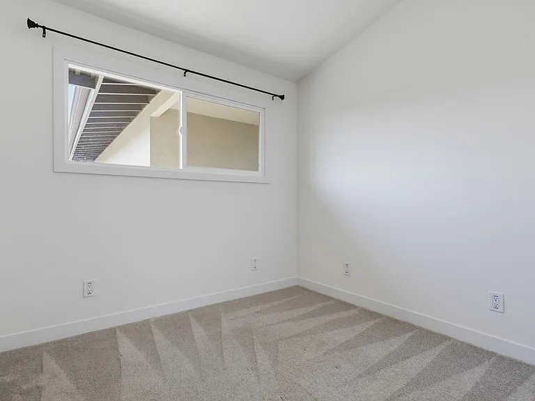 4996 Mount Almagosa Dr — Photo 27