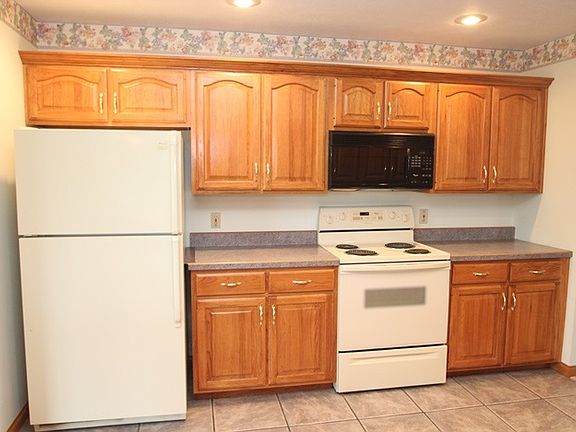 4th image of 1513 N County Road 650 E