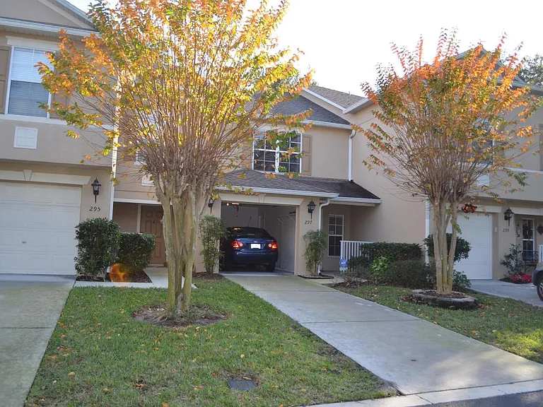 297 Sterling Springs Ln — Photo 4