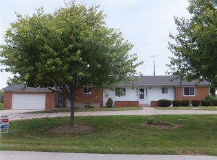 1018 E Lakeshore Dr, Greensburg, IN 47240